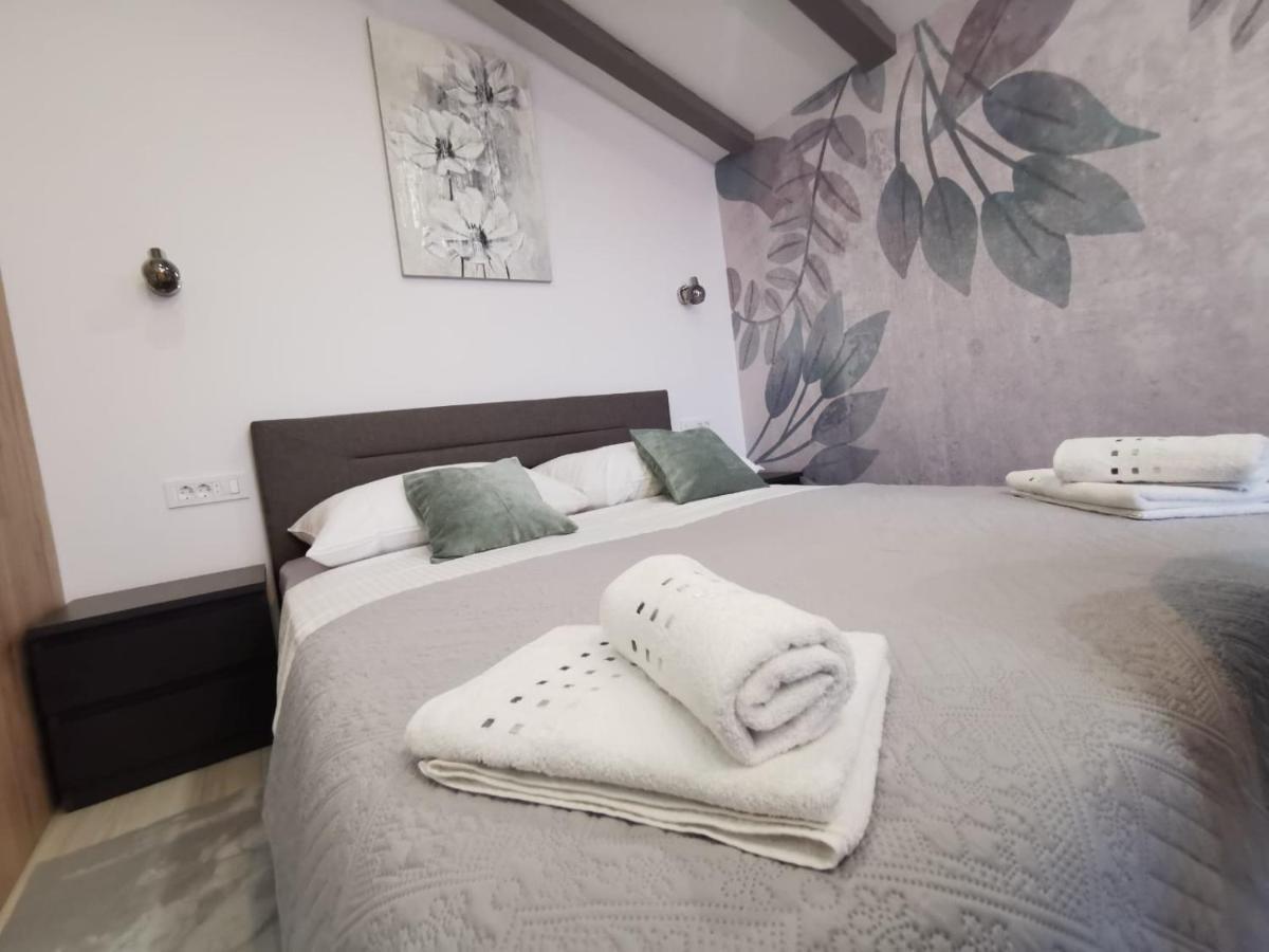 Apartmán New Nikolina 4 Star Mali Lošinj Exteriér fotografie